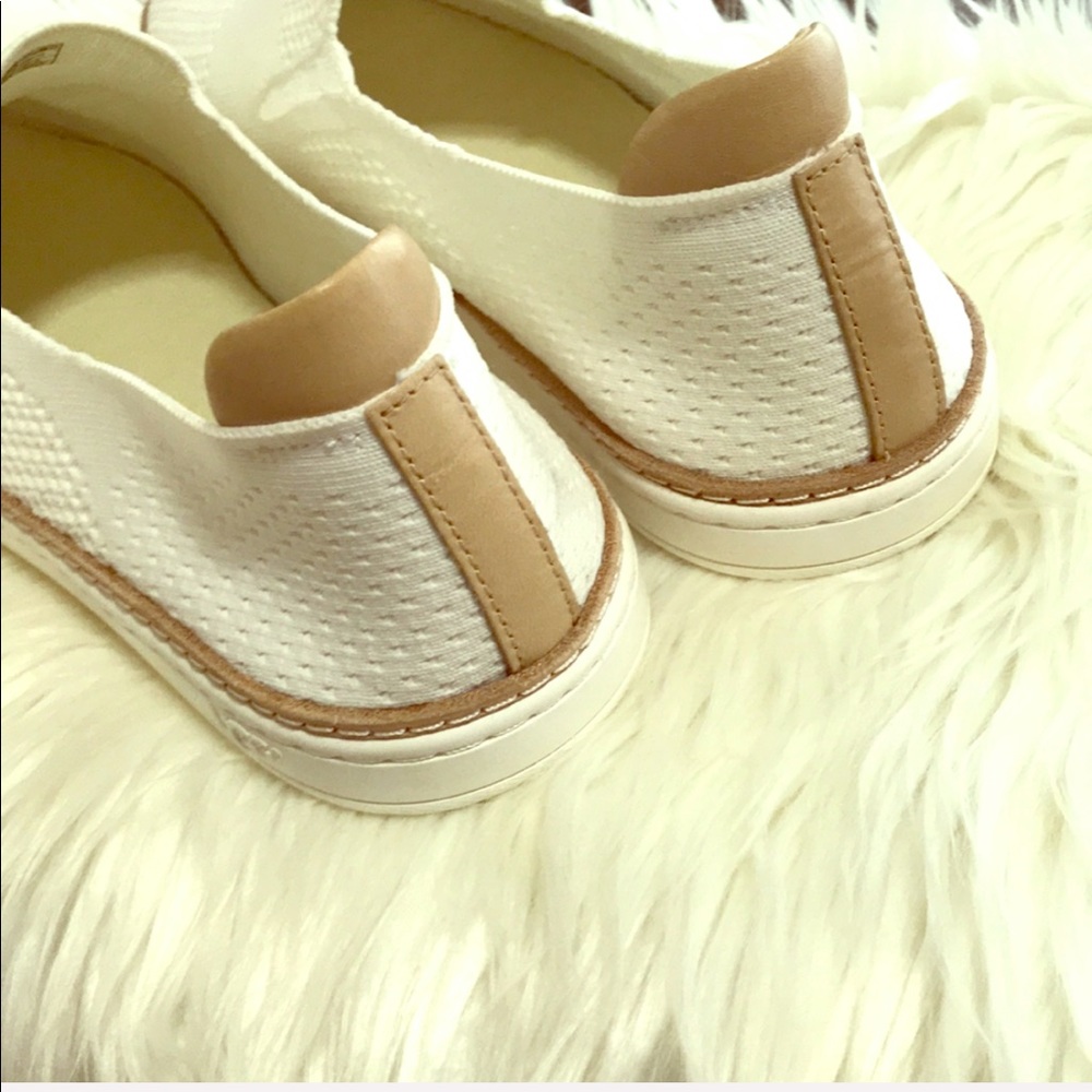 UGG Men's Shoes Size 11 - Picture 5 of 8